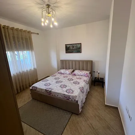 Elin'S View Stylish Central Apartment With Panoramic Terrace Tirana Exterior photo