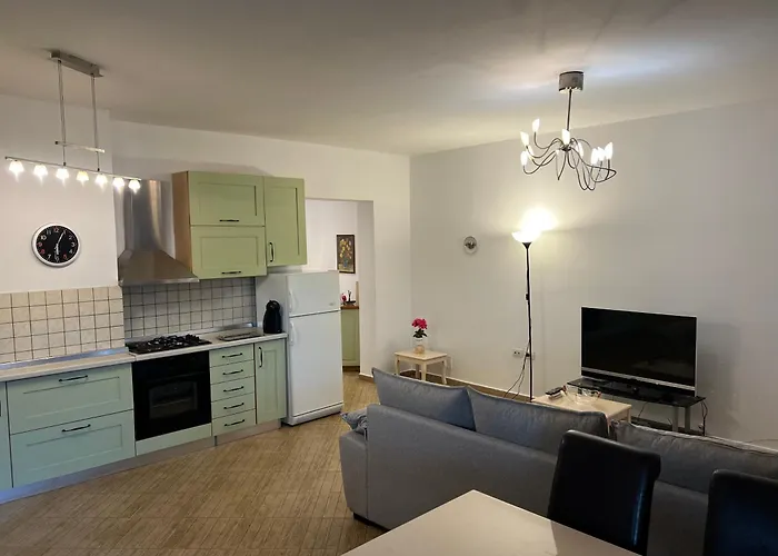 Elin\'S View Stylish Central Apartment With Panoramic Terrace