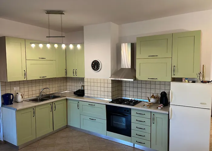 Elin\'S View Stylish Central Apartment With Panoramic Terrace
