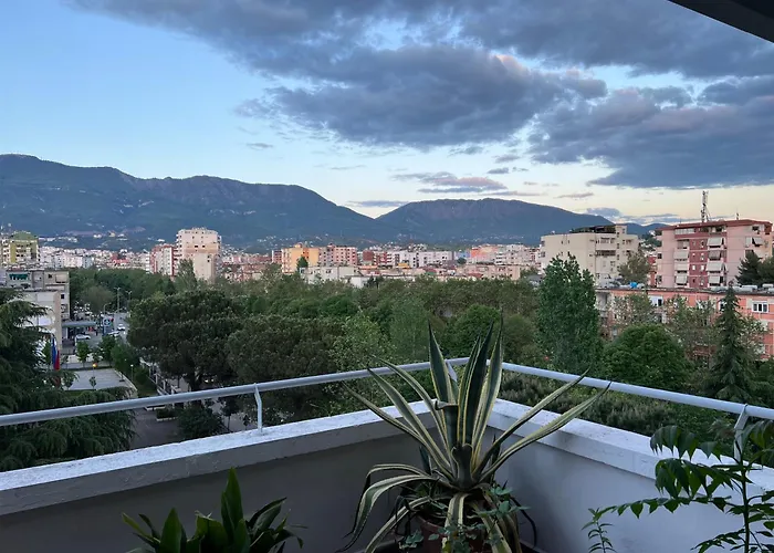 Elin\'S View Stylish Central Apartment With Panoramic Terrace