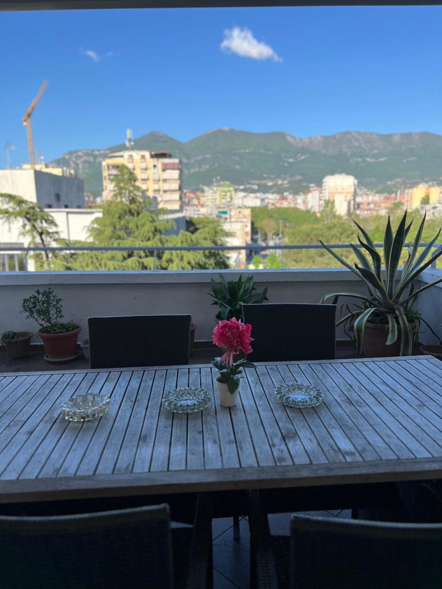 Appartement Elin's View Stylish With Panoramic Terrace Tirana